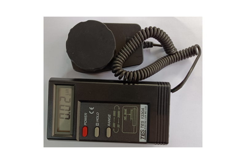 Illuminance meter